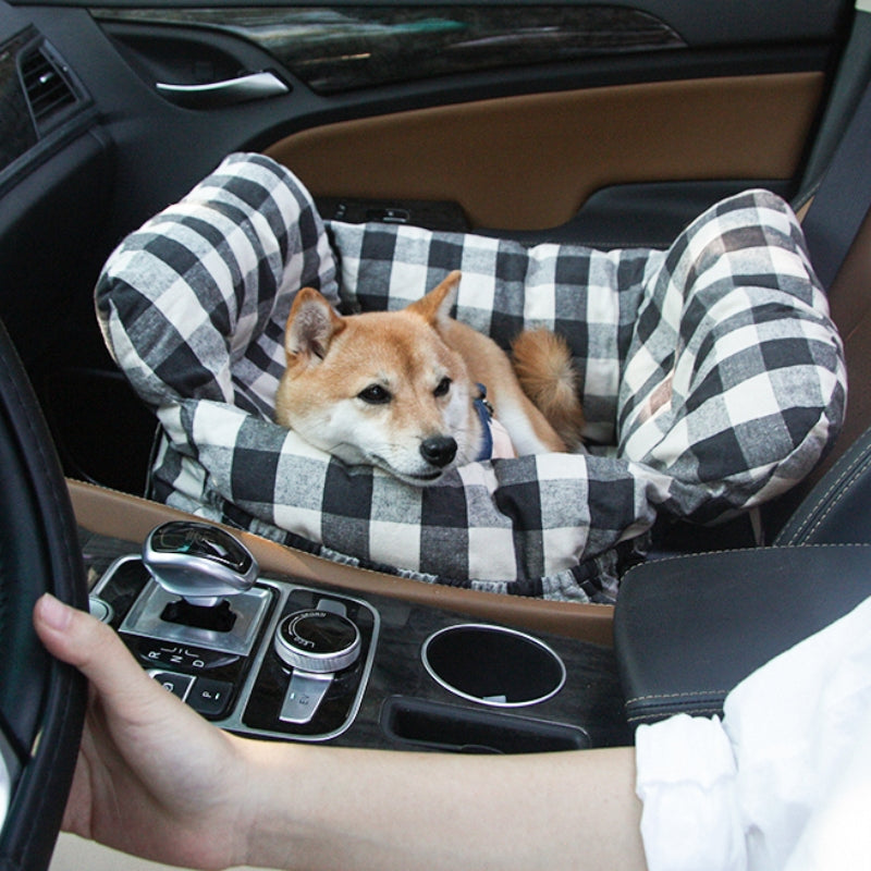 Hondenmand voor in de auto met zachte bekleding – veilig reizen