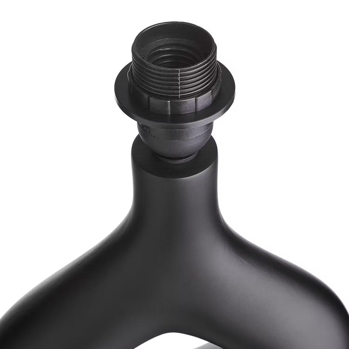Tafellamp met keramische voet en stoffen kap – Industrieel Design