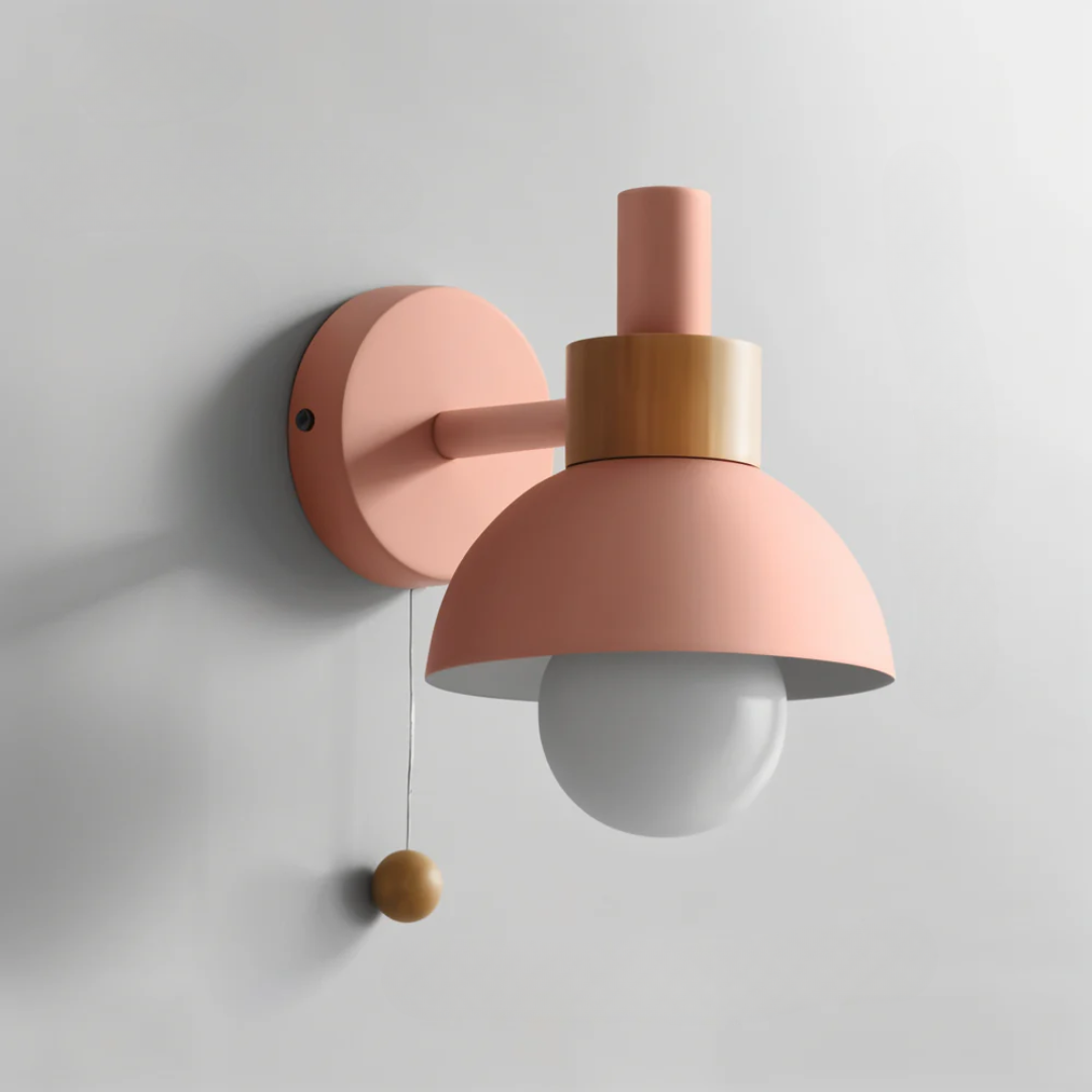 Scandinavische LED-wandlamp van Hout en IJzer met Trekschakelaar