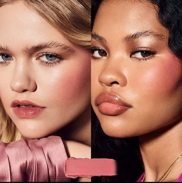 Contour & Blush Duo Pen met Ingebouwde Applicator voor een Stralende Teint
