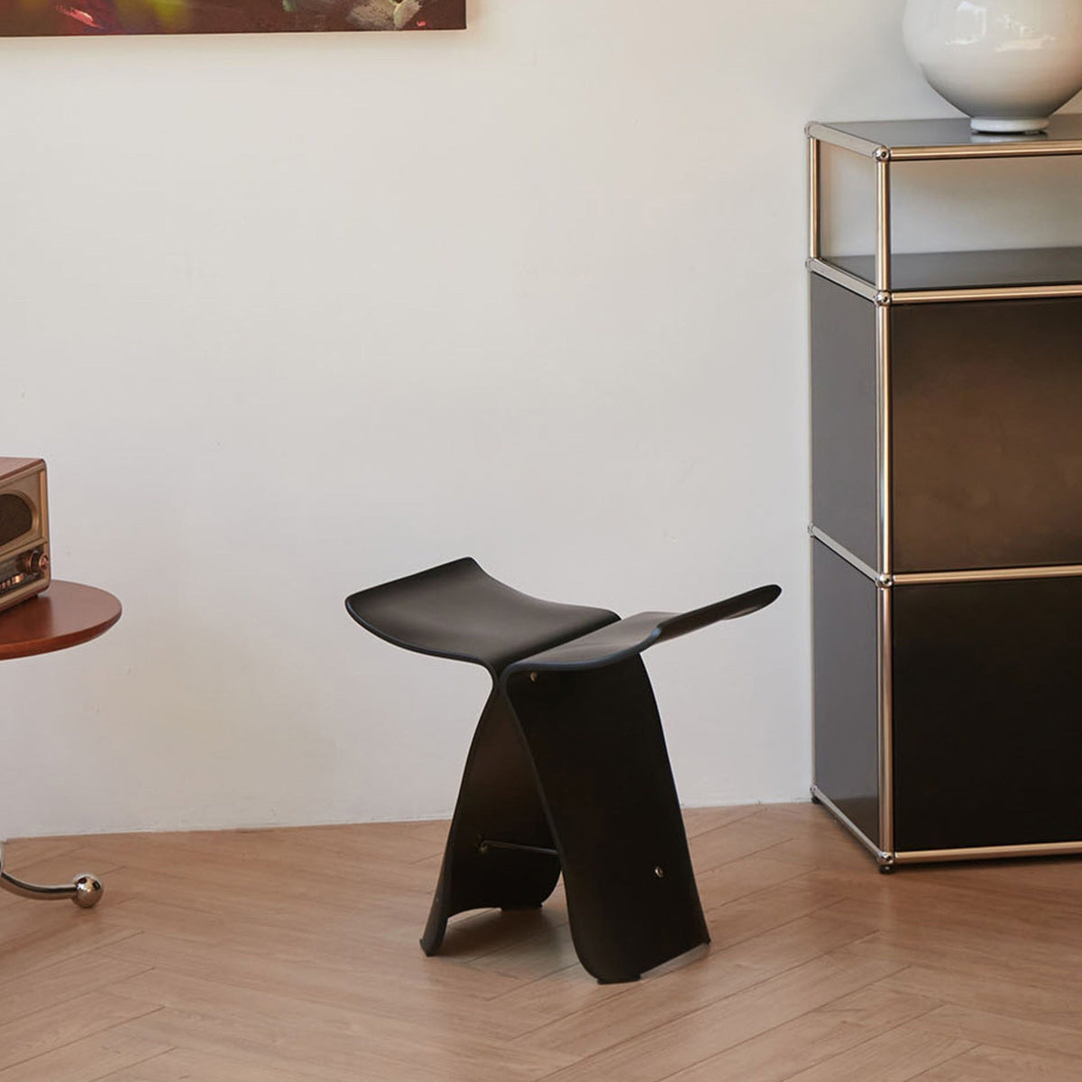 Vlinderkruk van massief hout – tijdloos design voor elke kamer
