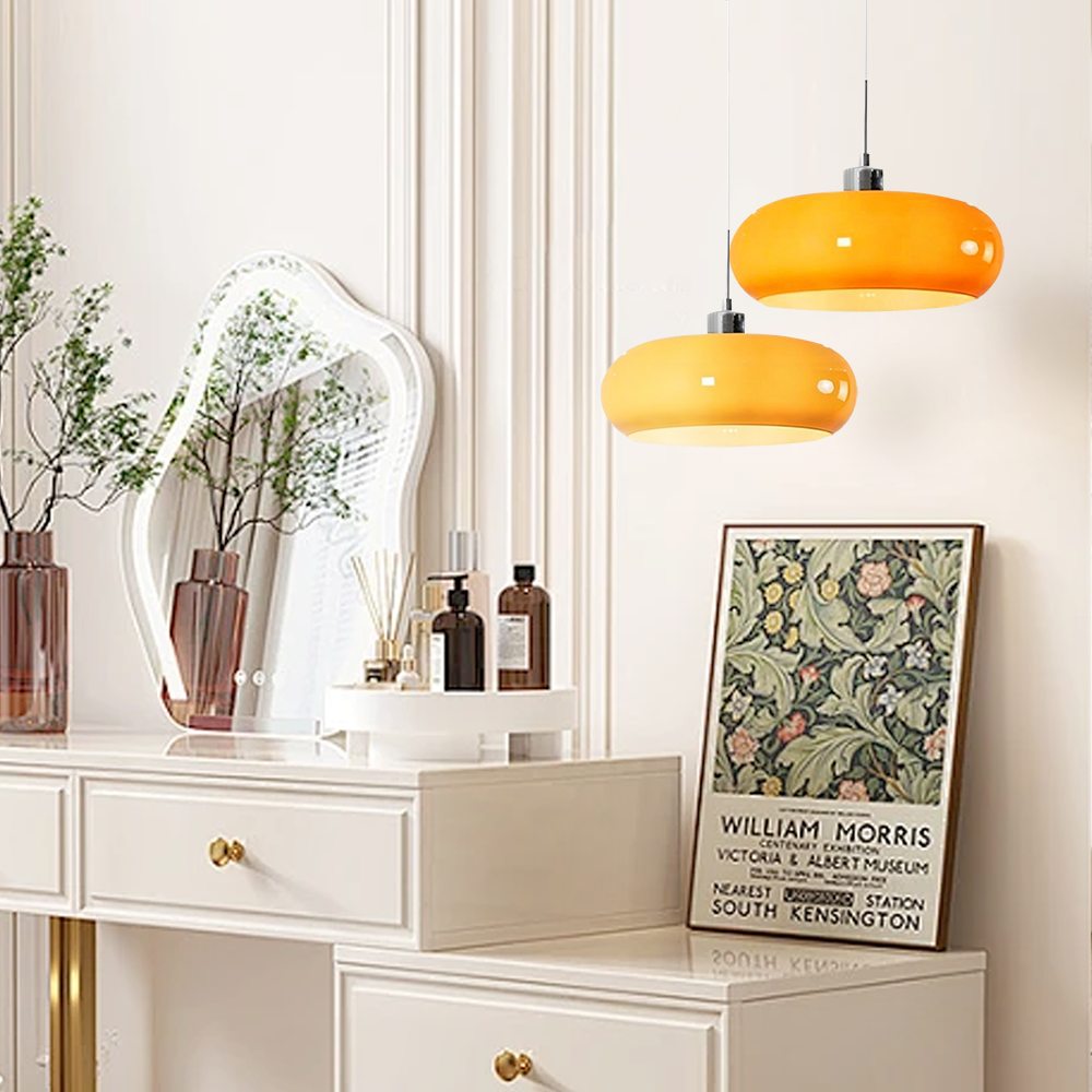 Glazen hanglamp in Bauhaus-stijl voor moderne interieurs