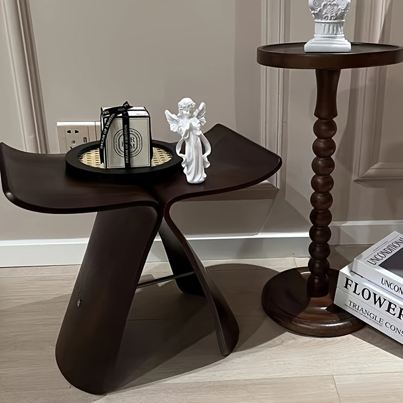 Vlinderkruk van massief hout – tijdloos design voor elke kamer