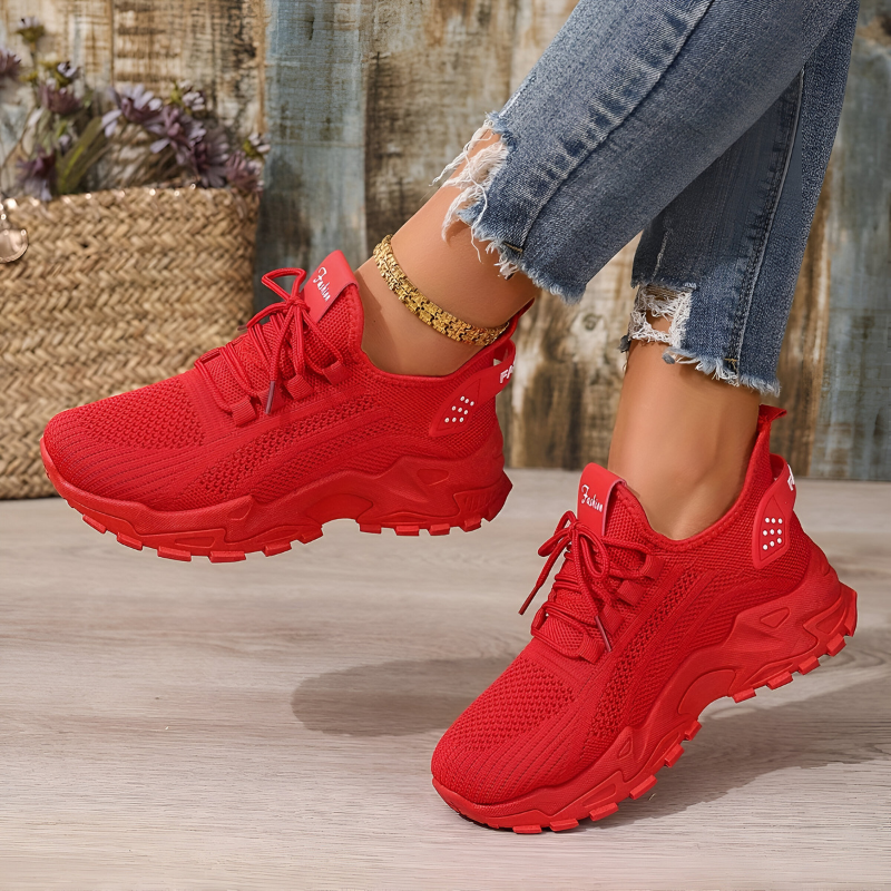 Sneakers met ondersteunend voetbed en brede teenruimte