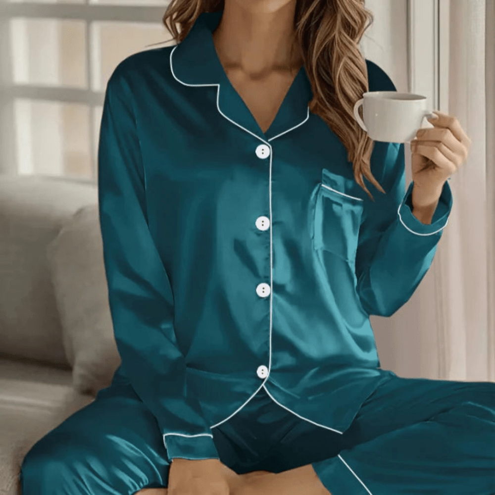 Dames Pyjama Set met Knoopsluiting – Comfortabel en Tijdloos