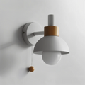 Scandinavische LED-wandlamp van Hout en IJzer met Trekschakelaar