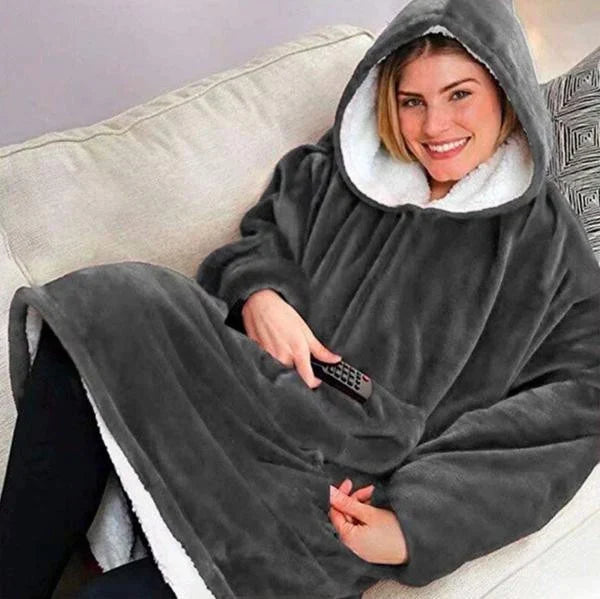 Deken-hoodie met fleece voering, capuchon en voorzak