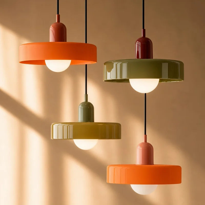 Glazen hanglamp met bolkap – decoratieve pendellamp