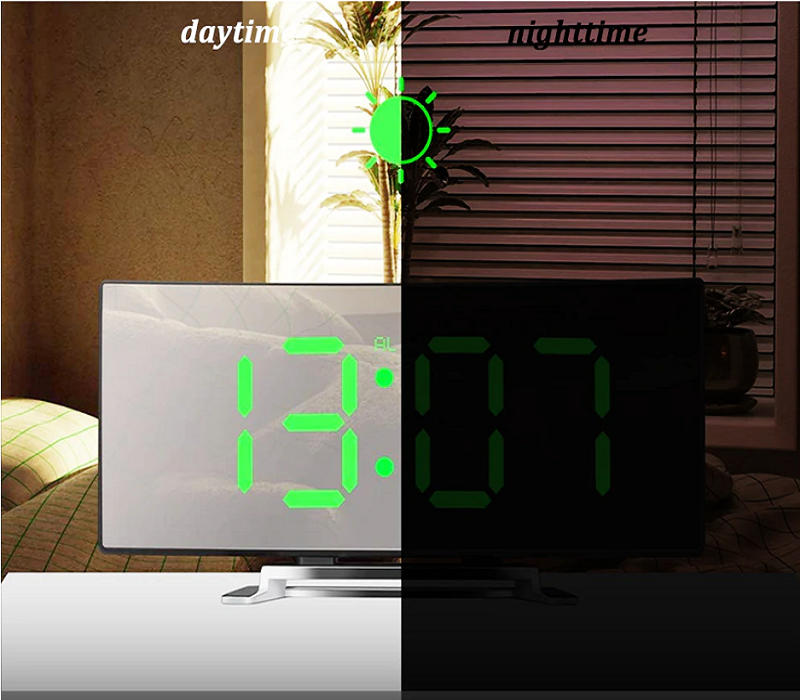 Digitale Wekker met Gebogen LED-Spiegeldisplay en Crescendo-Alarm