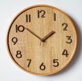 Houten wandklok met stil uurwerk – natuurlijk design voor woonkamer