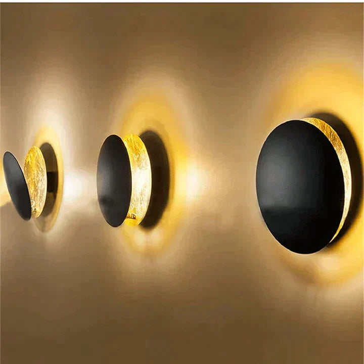 Draaibare LED wandlamp met maan- en eclipsdesign – sfeerverlichting