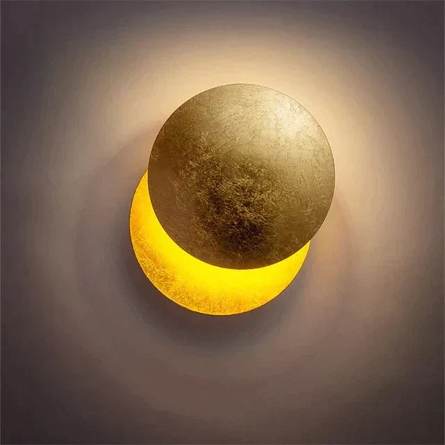 Draaibare LED wandlamp met maan- en eclipsdesign – sfeerverlichting