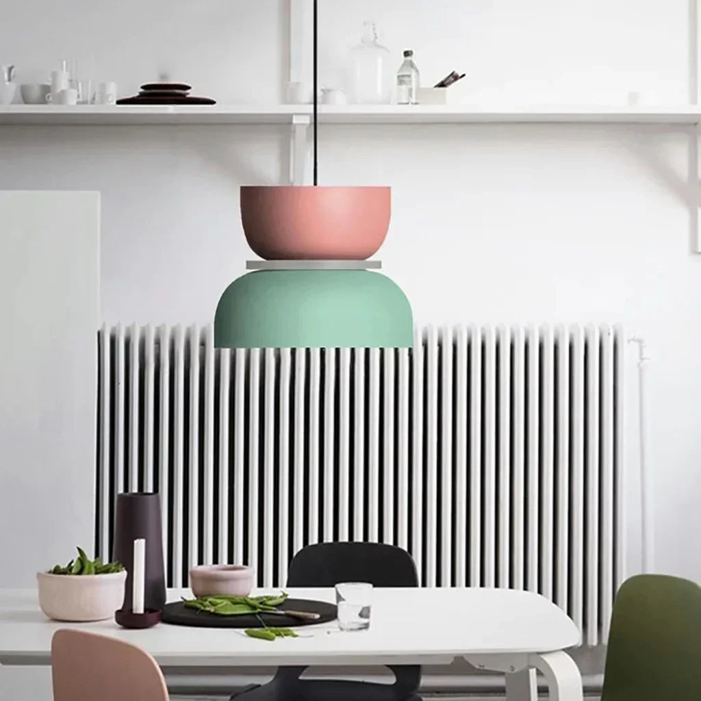 Noordse hanglamp met kleurblok-design voor moderne ruimtes