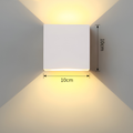 Wandlamp met USB & netstroom – warm & koudwit