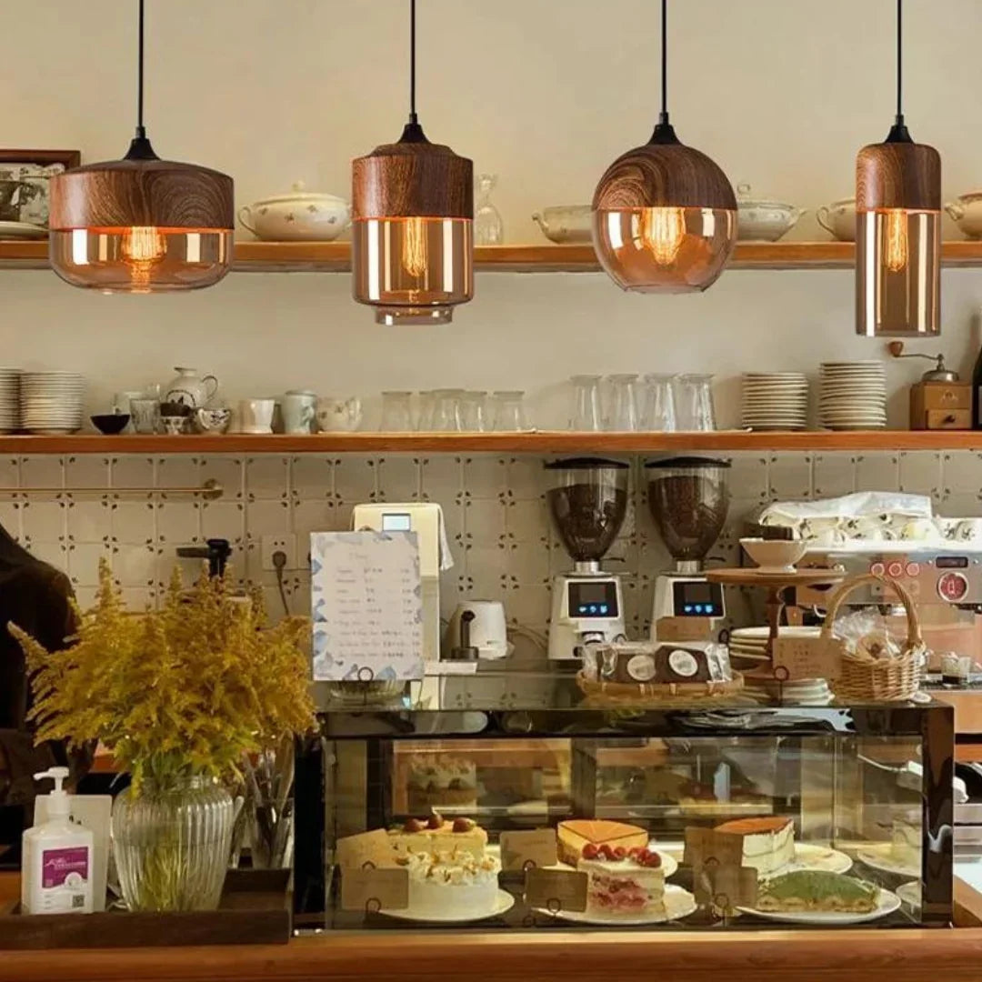Scandinavisch design glas & metaal met houtlook