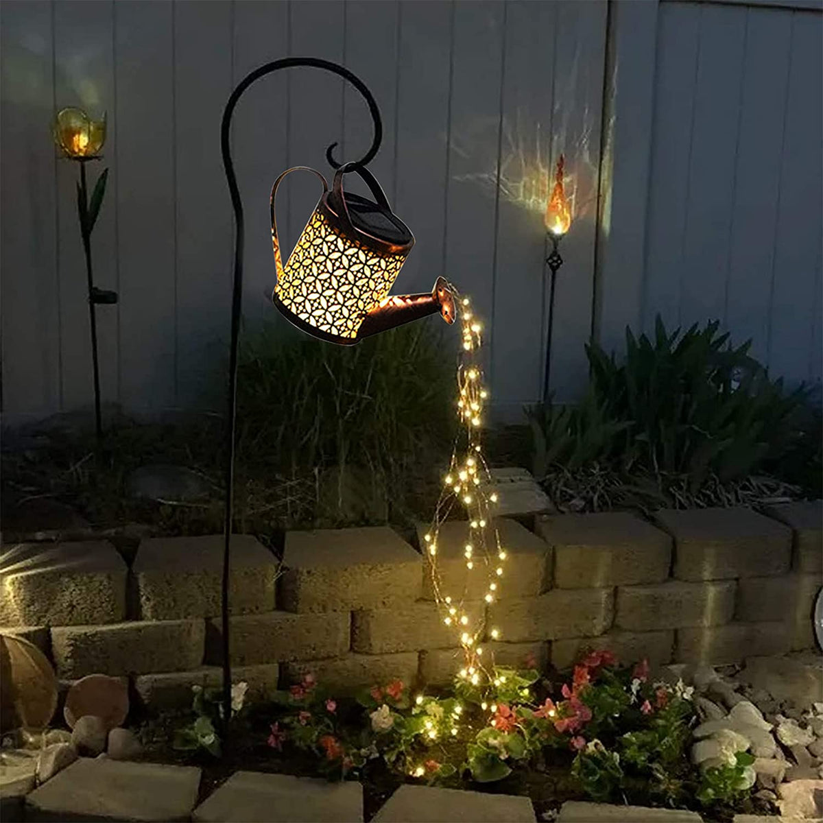 Solar gieterslamp met waterval-lichteffect voor in de tuin