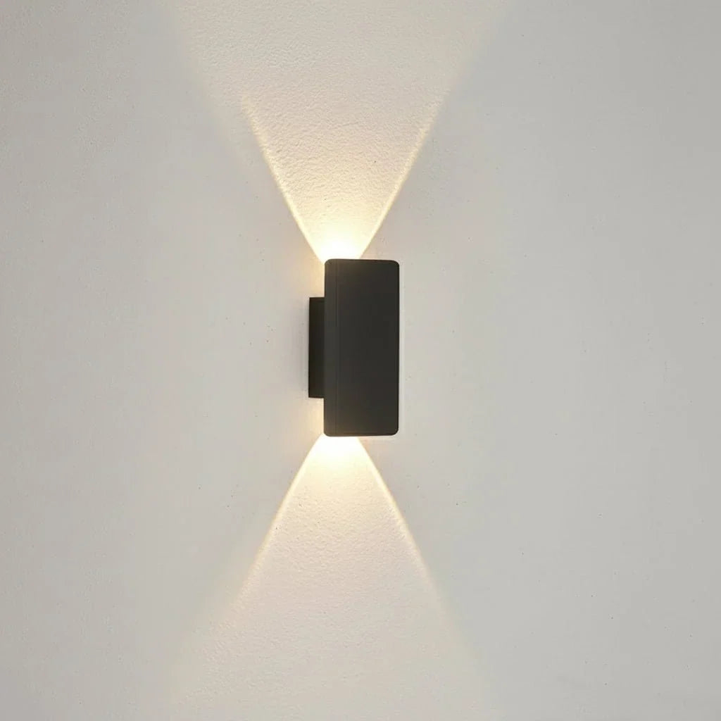 LED buitenwandlamp van aluminium – waterdicht voor binnen en buiten