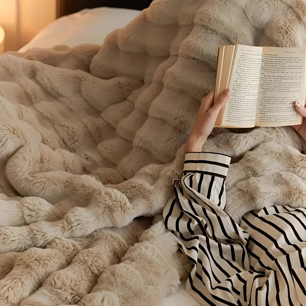 Gewichtsdeken faux fur met chunky knit – ultrazacht en warm