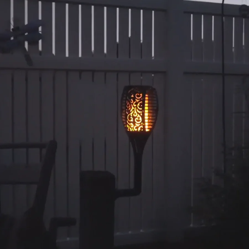Solar tuinfakkels met LED – sfeervol buitenlicht op zonne-energie