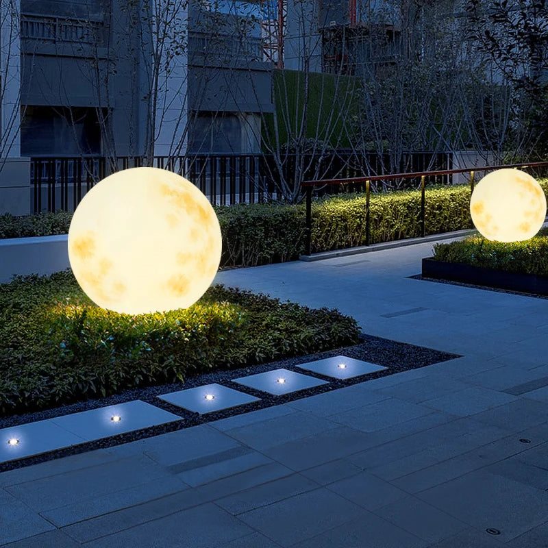 Maanvormige tuinlamp – sfeervolle buitenverlichting voor de tuin