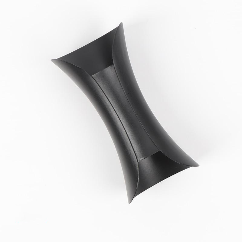 Gebogen LED buitenwandlamp van metaal – Modern en weerbestendig