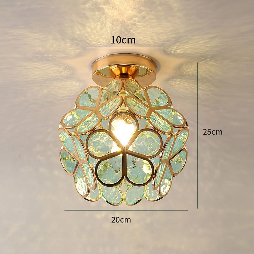 Bloemvormige plafondlamp met kristaldesign voor elegante ruimtes