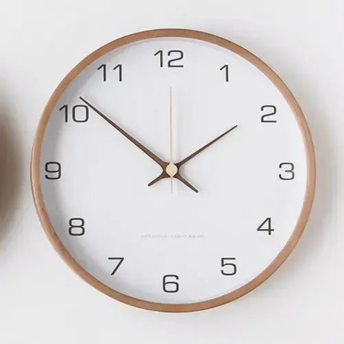 Houten wandklok met stil quartz uurwerk – minimalistisch design
