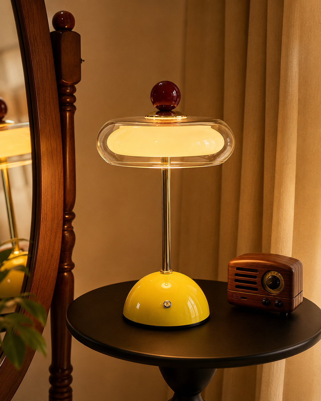 Oplaadbare glazen tafellamp met dimfunctie – retro design